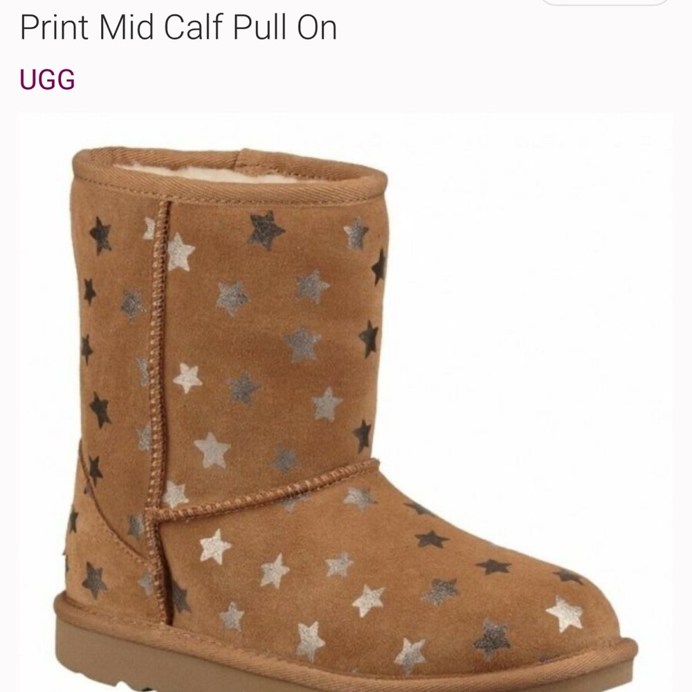 UGG Kids Classic Short II Star Boots - Chestnut size 4- ( also have a size 1)